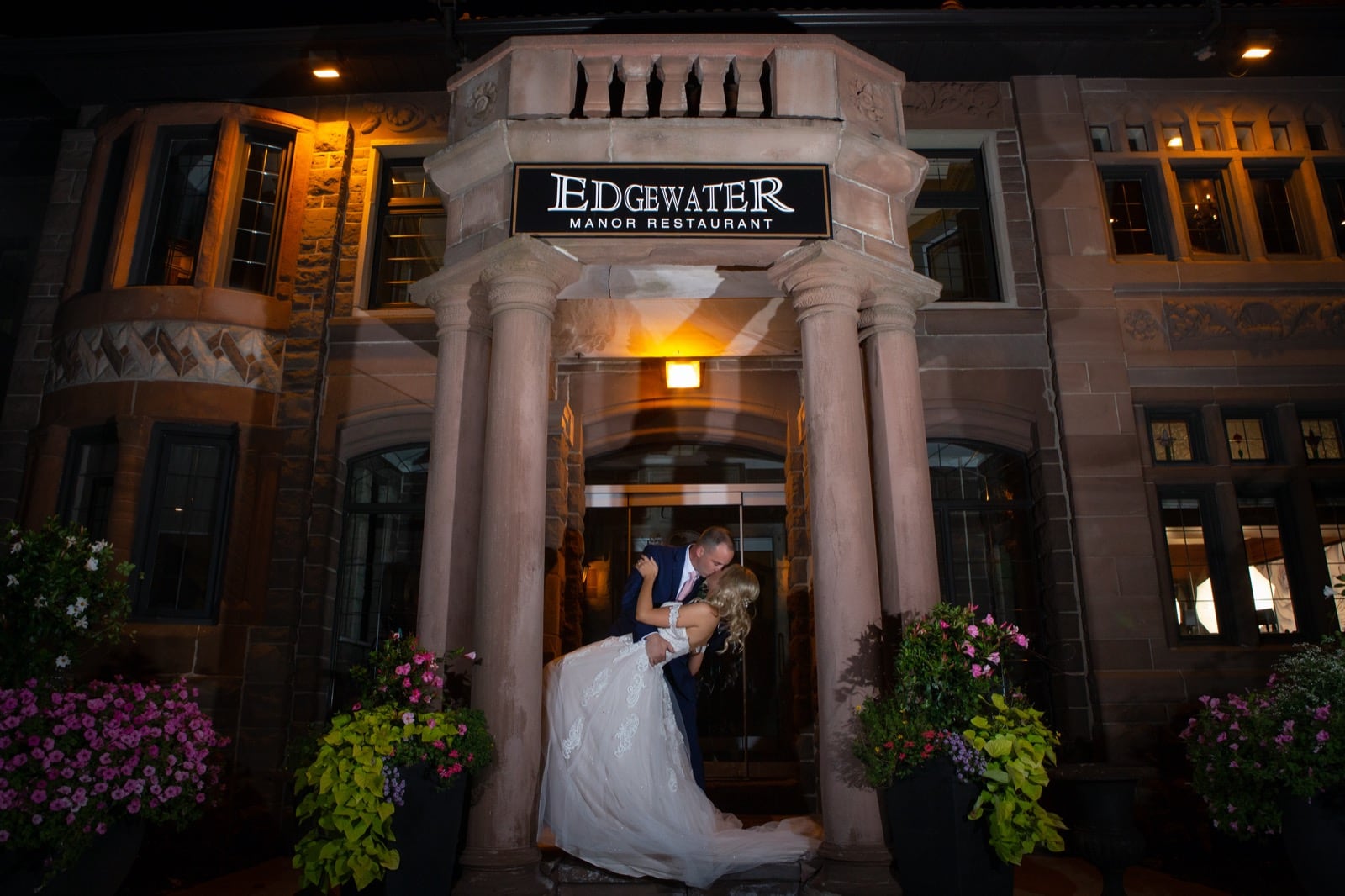 Wedding Photography at the Edgewater Manor Restaurant